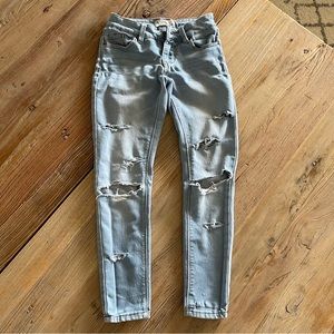 Angel Kiss Skinny Leg Light Blue Denim Ripped Jeans Sz 1